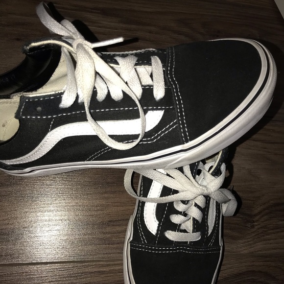 Vans shoes - Picture 1 of 3